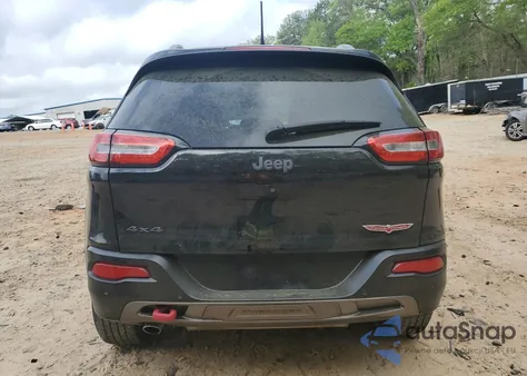 2018 Jeep Cherokee Trailhawk from USA, damaged, VIN 1C4PJMBB0JD567143